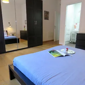santa-croce-apartment-bologna.emilia-romagnahotels.net/