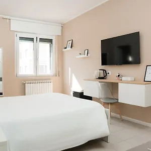 Apartamento Rooms&apartments T.10, Como