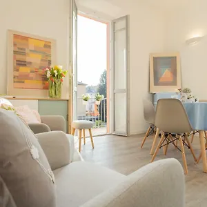 Apartamento The Little By Rent, Como